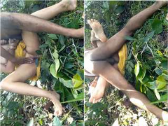 Today Exclusive- Desi Couple Romance and Sex In Jungle
