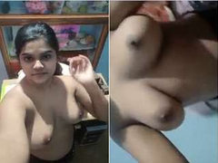 Amateur Desi woman holds the camera and she is filming herself for XXX style