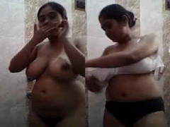Curvy Desi woman with an incredible figure is in the shower while being XXX